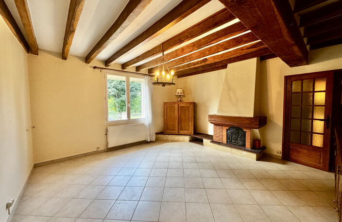 Briare - Maison à rafraichir au pied du canal 125m2 hab. — photo 2