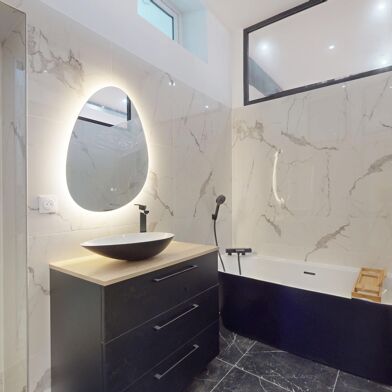 Appartement  399000 €