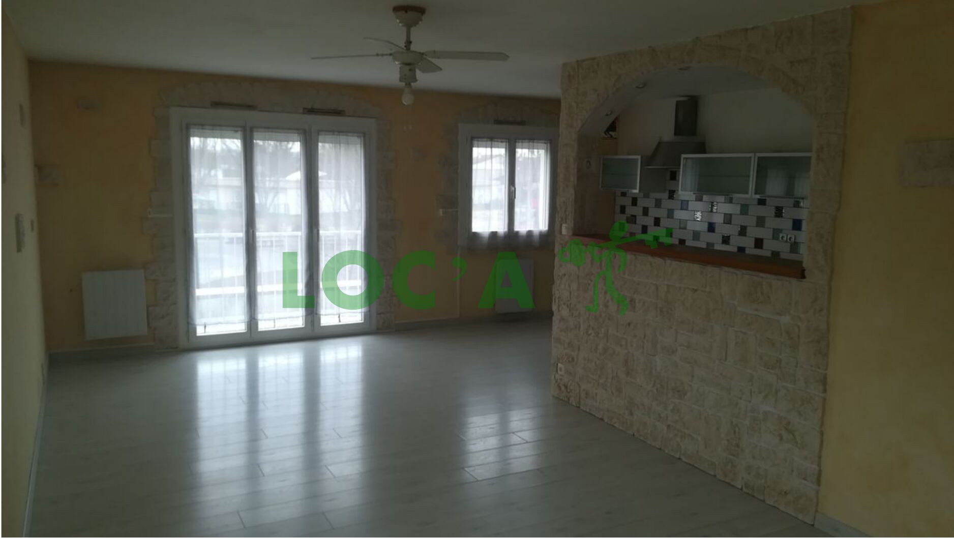 Photo Location T3 76 m² à Genlis 701 ¤ CC /mois image 2/3