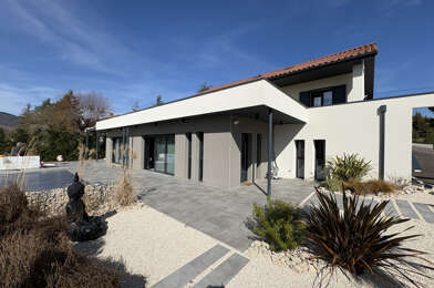 Maison 6 pièces 620000 €