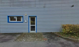 Commerce  32 m² à louer à Bourg-des-Comptes (35890)