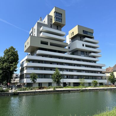 Appartement 5 pièces 386000 €