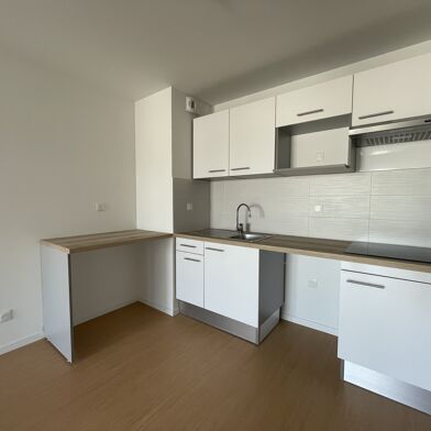 Appartement 2 pièces 726 €