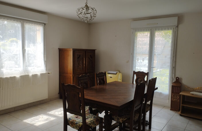Maison de plain-pied à Bletterans, proche des commerces ! — photo 3