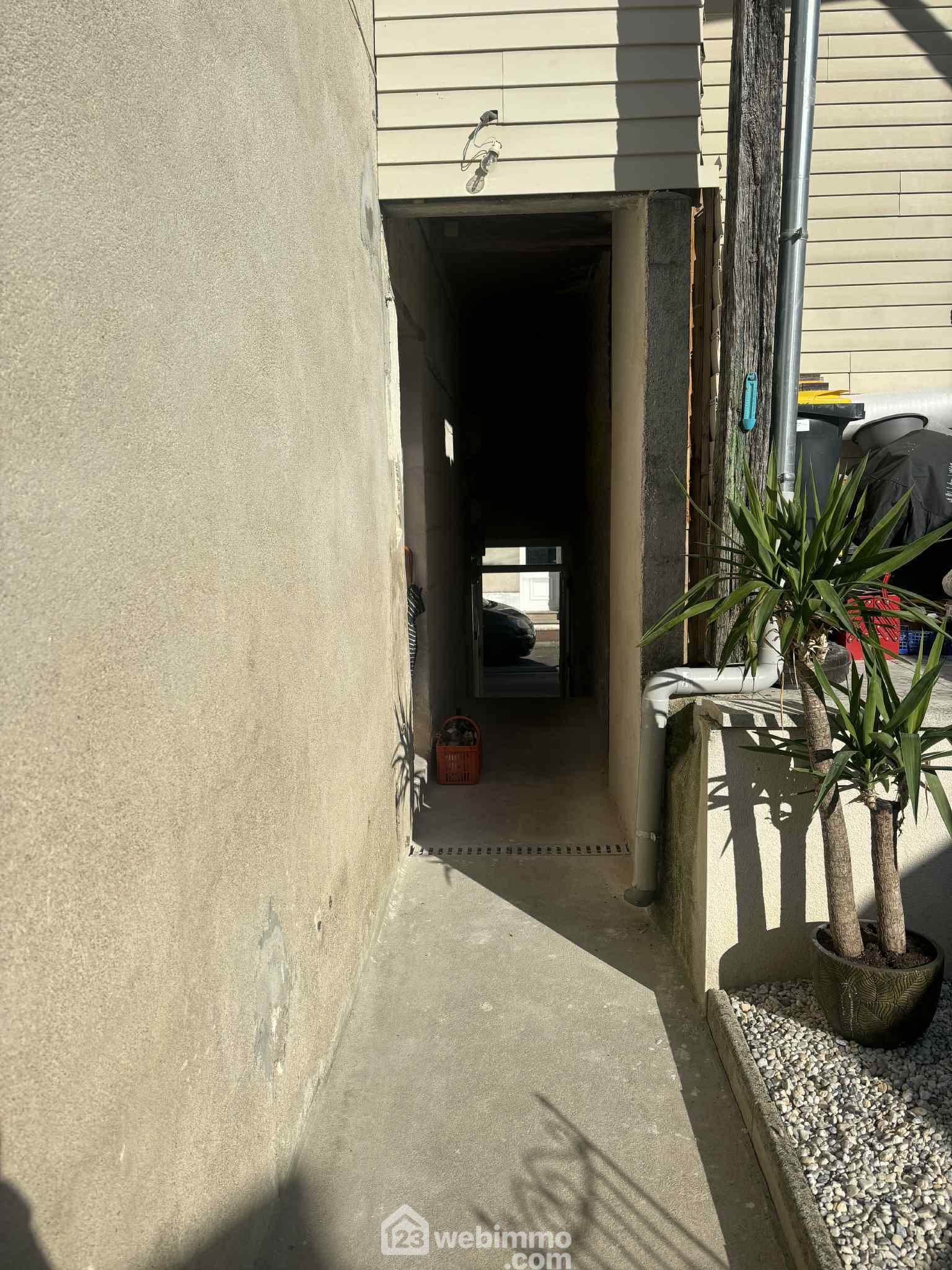 Photo Maison de ville - 76.4m² - Châtellerault image 1/4