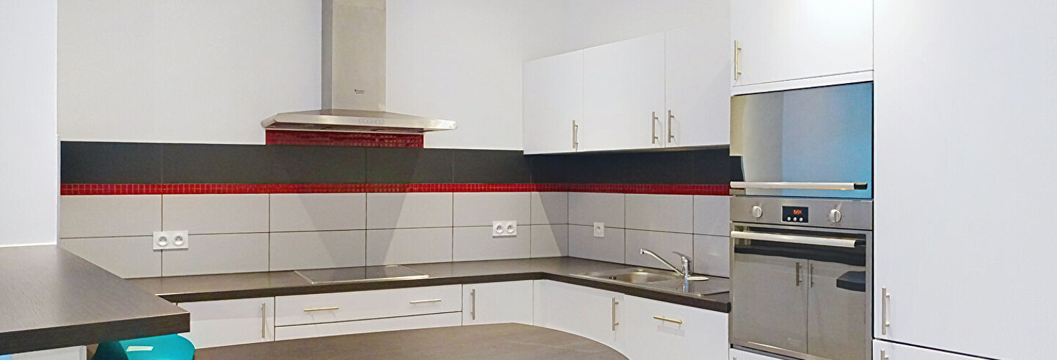 Maison 7 Pièces 163 m² à louer à Le Châtelet-sur-Retourne (08300)