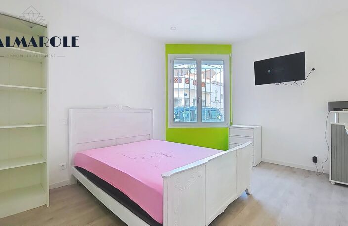 PERPIGNAN RUE DU STADIUM - STUDIO MEUBLE RENOVE — photo 4