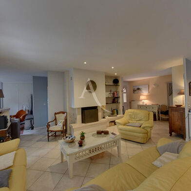 Maison 5 pièces 419000 €