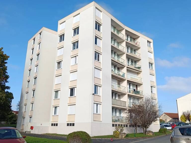 APPARTEMENT T3 AVEC BALCON POITIERS — photo 1