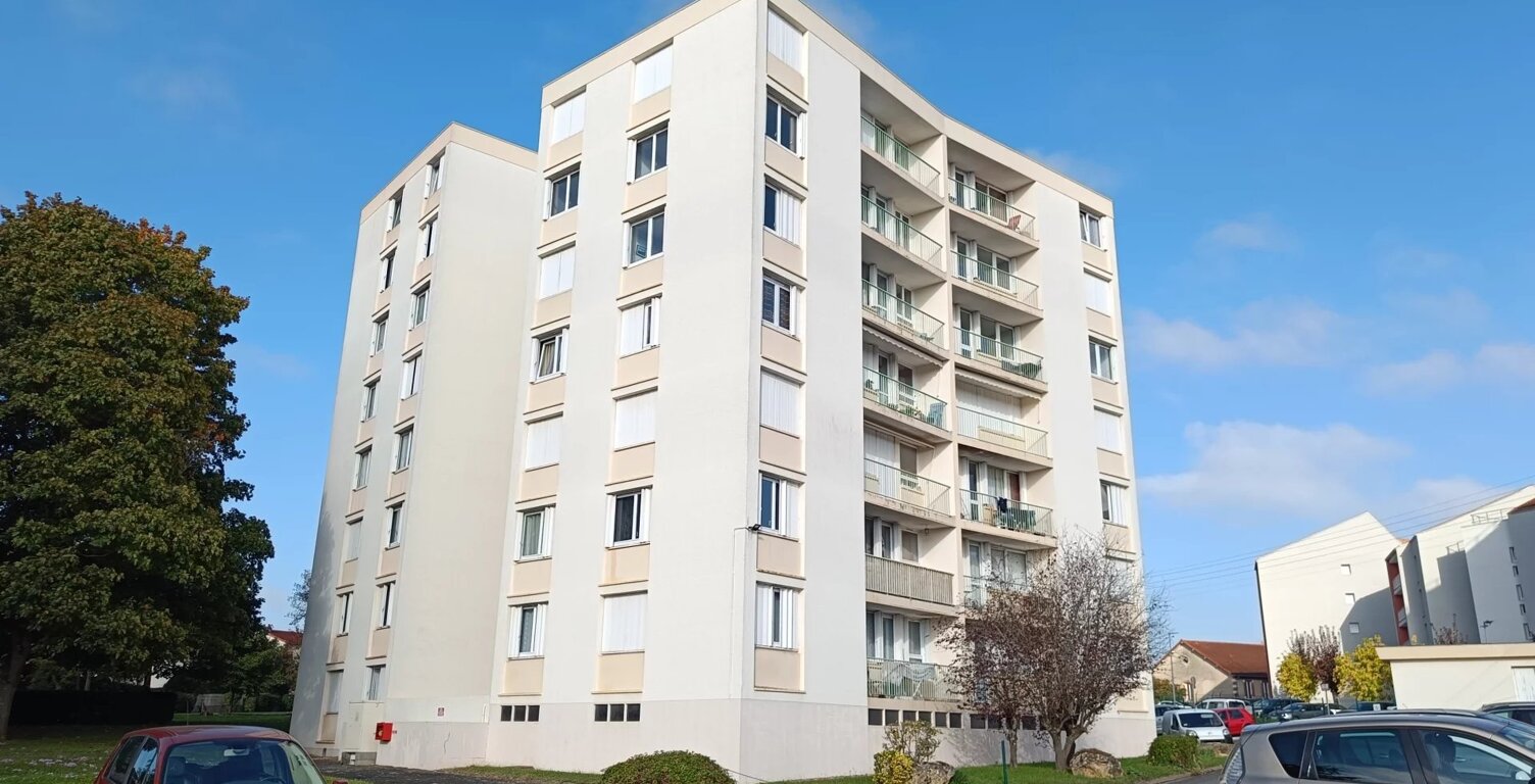 APPARTEMENT T3 AVEC BALCON POITIERS — photo 1
