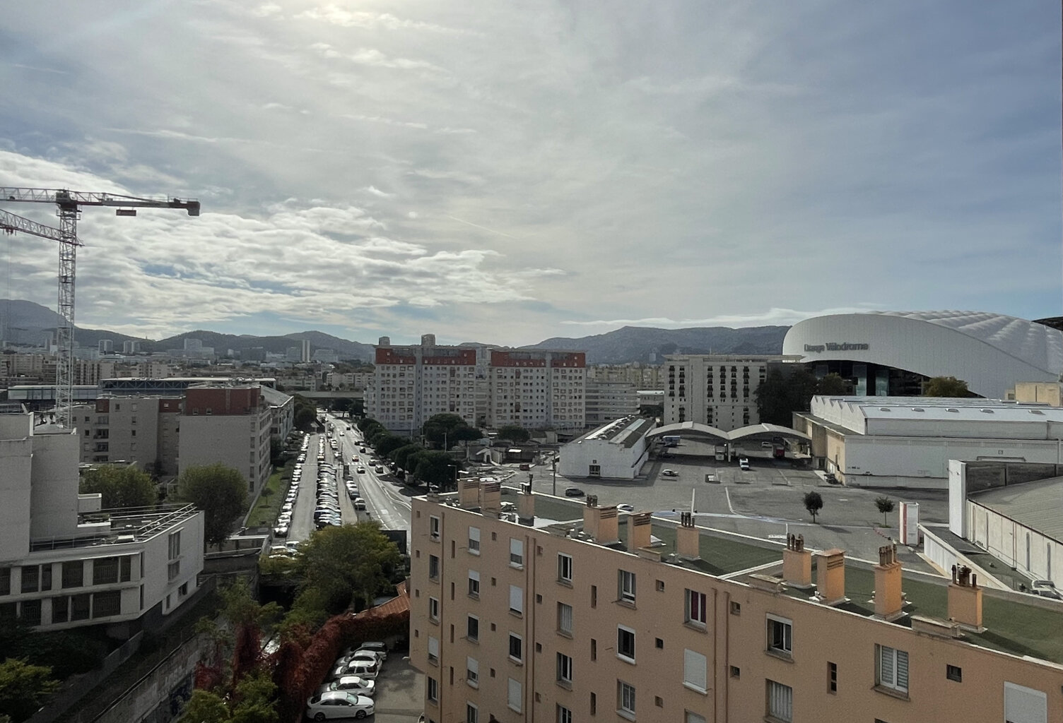 T3 lumineux avec vue dégagée sur le Vélodrome + BOX   Marsei — photo 1