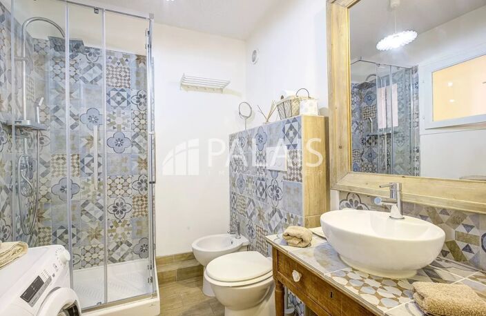 Studio  balcon et ascenseur Vieux Nice — photo 3