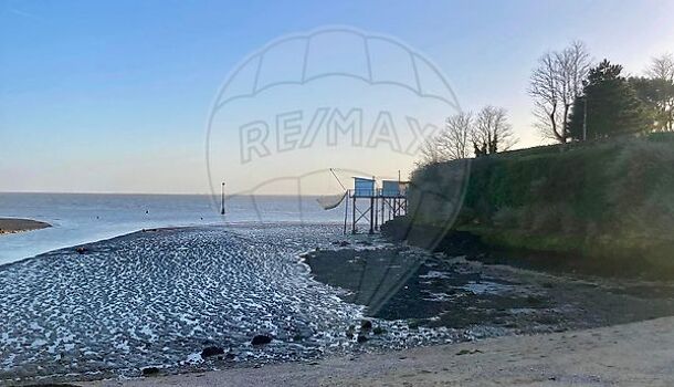 Villa / Maison 5 pièces  à vendre Meschers-sur-Gironde 17132