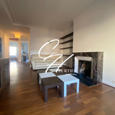 Appartement 4 pièces 980 €