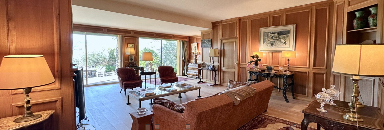 Maison 6 Pièces 295 m² à louer à Grasse (06130)