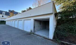 Garage   m² à louer à Jacob-Bellecombette (73000)