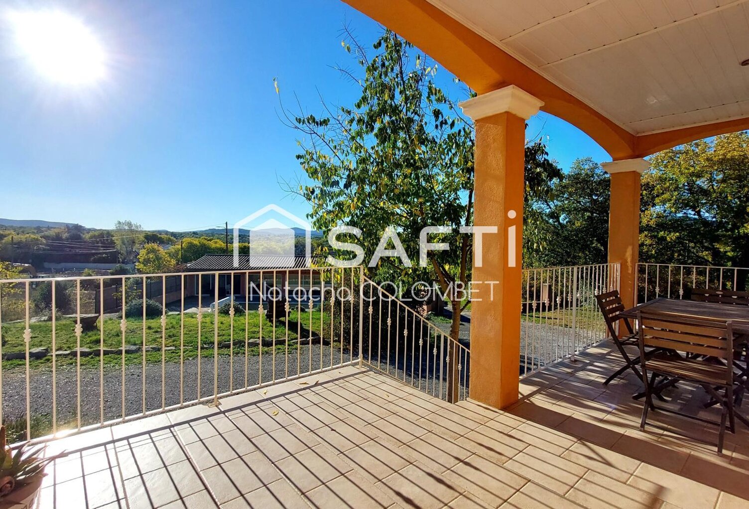 Villa avec vue panoramique sur parcelle de 2900 m2 — photo 1