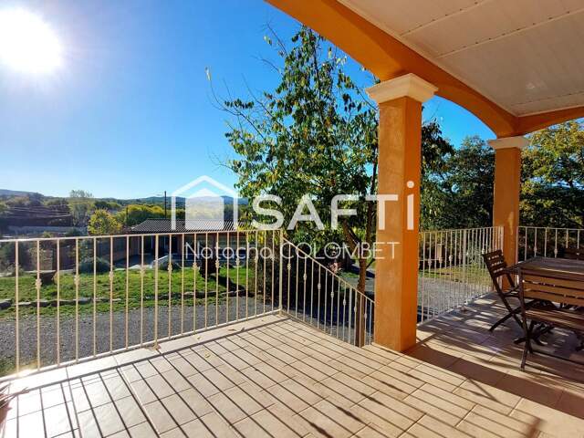Villa avec vue panoramique sur parcelle de 2900 m2 — photo du bien