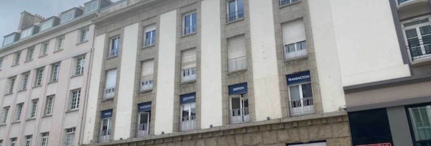 Bureau  798 m² à louer à Brest (29200)