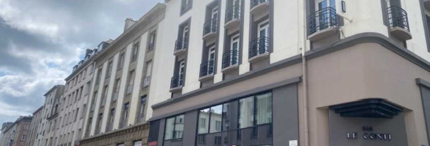 Bureau  798 m² à louer à Brest (29200)