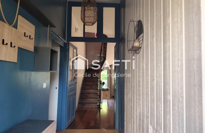 MAISON CENTRE VILLE- JARDIN - 6 PIECES - CONFORT — photo 5