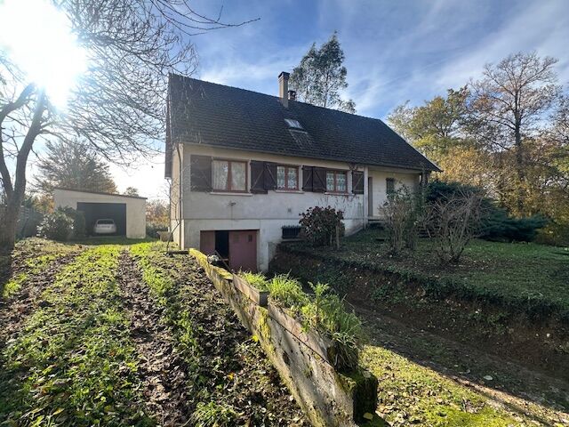 Pavillon 5 chambres sur 5410 m²