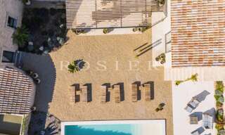 Maison  180 m² à vendre à Gordes (84220)