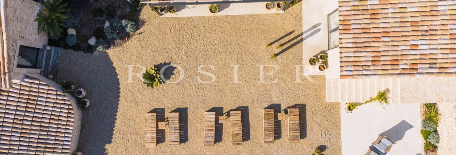 Maison  180 m² à vendre à Gordes (84220)