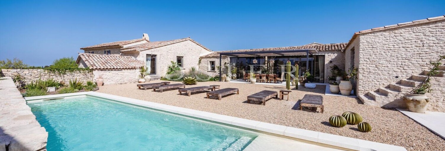 Maison  180 m² à vendre à Gordes (84220)