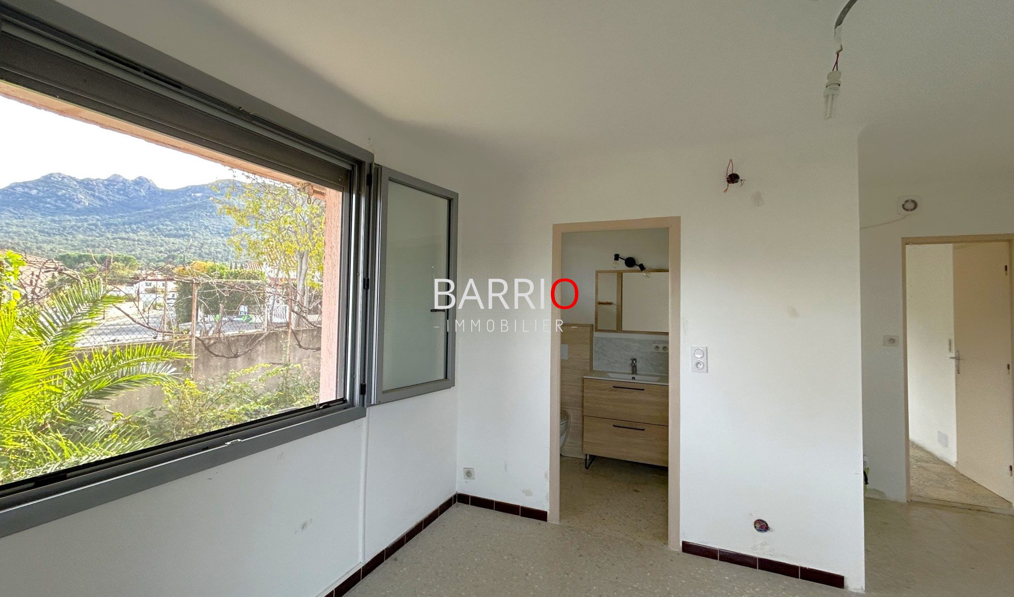 Villa / Maison  T6 à vendre Sorède 66690