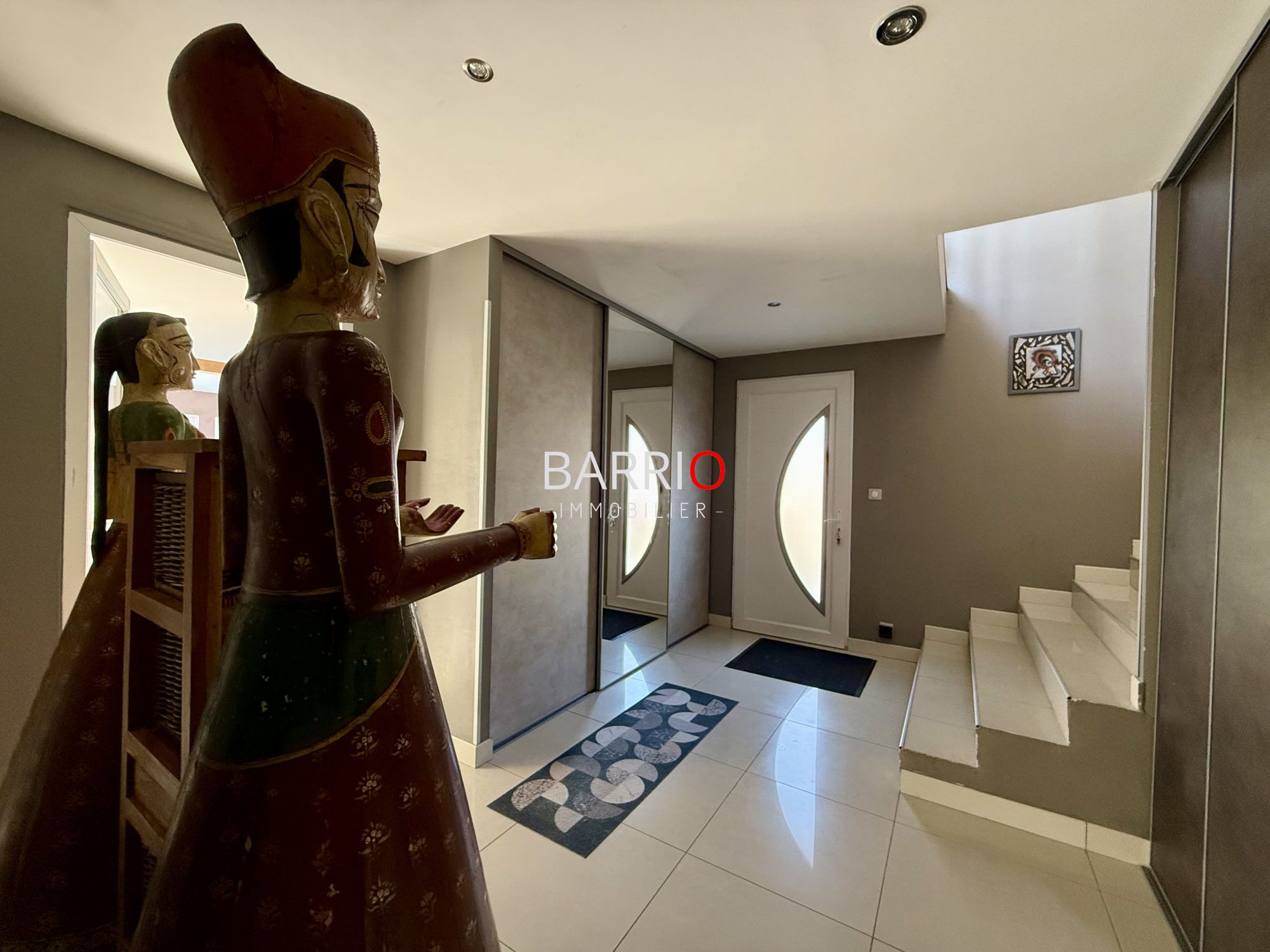 Villa / Maison  T6 à vendre Elne 66200