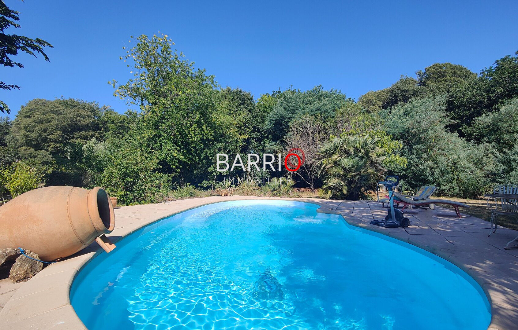 Villa / Maison  T6 à vendre Montesquieu-des-Albères 66740