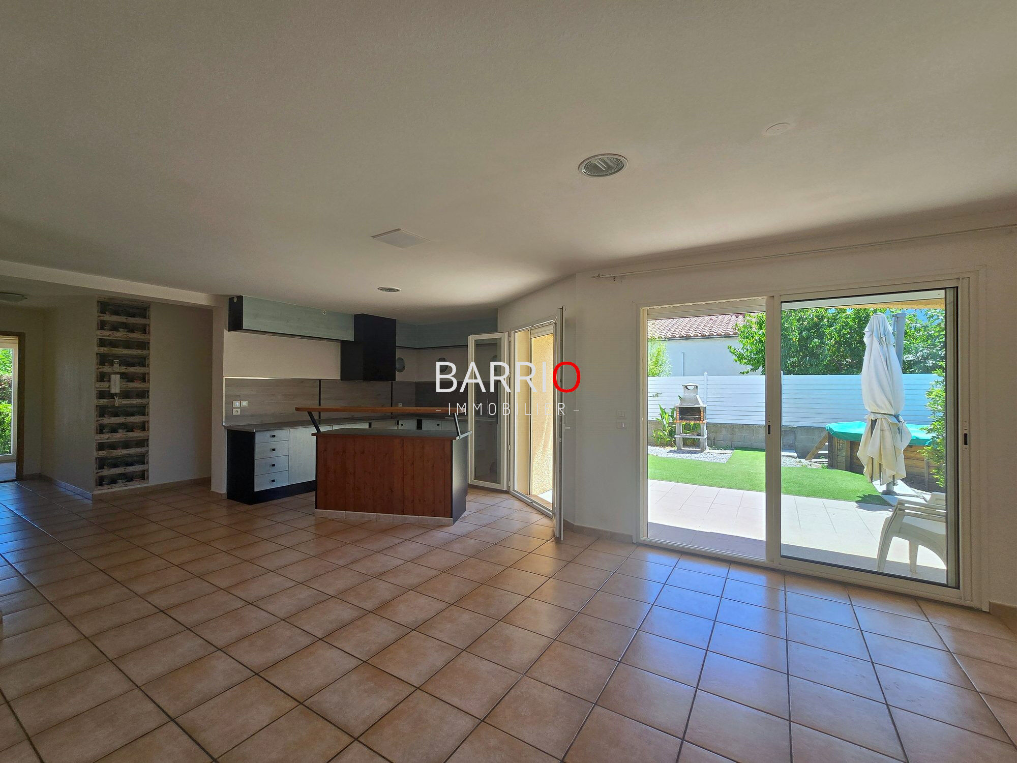 Villa / Maison  T4 à vendre Saint-Génis-des-Fontaines 66740