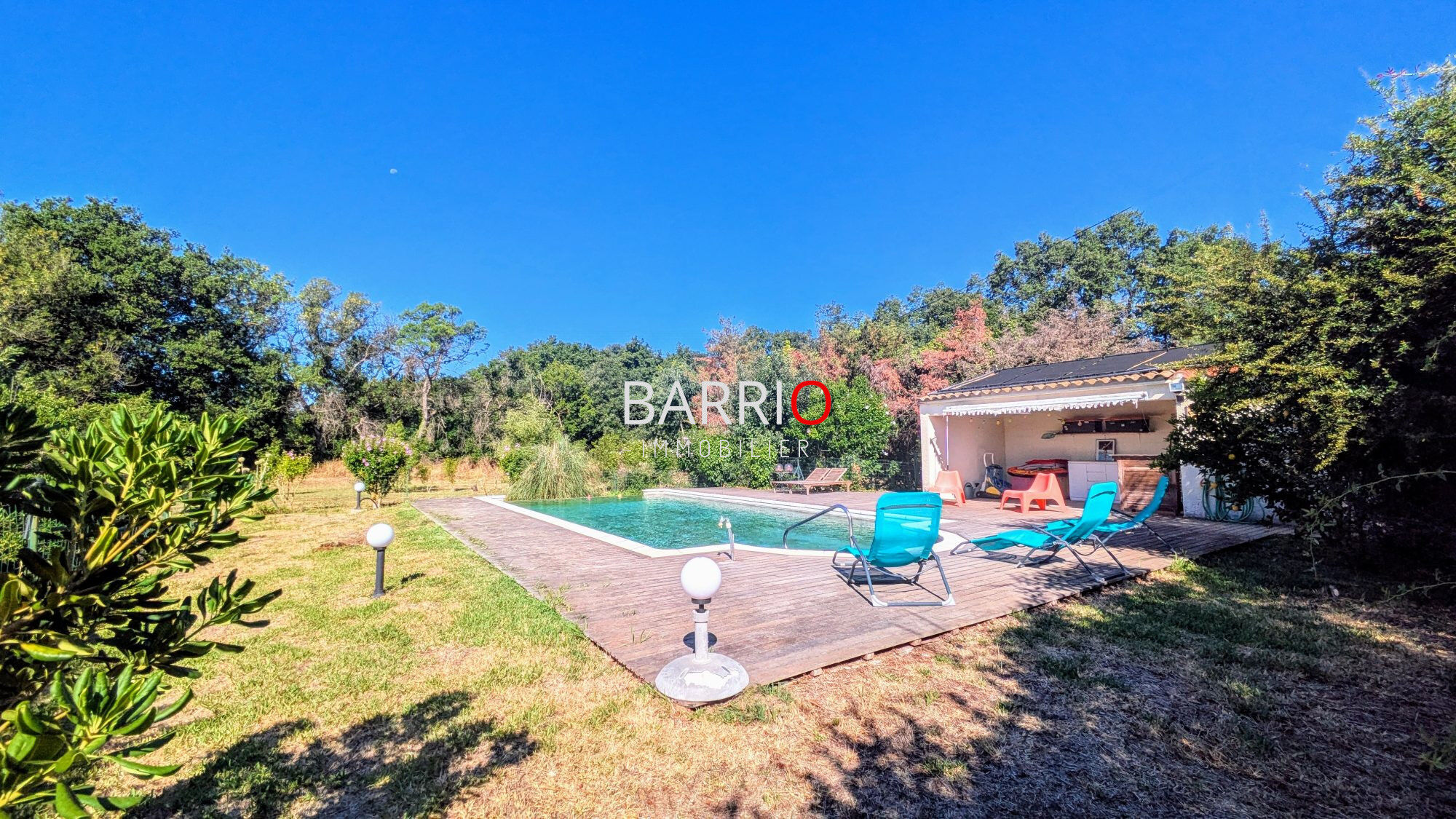 Villa / Maison  T11 à vendre Villeneuve-de-la-Raho 66180