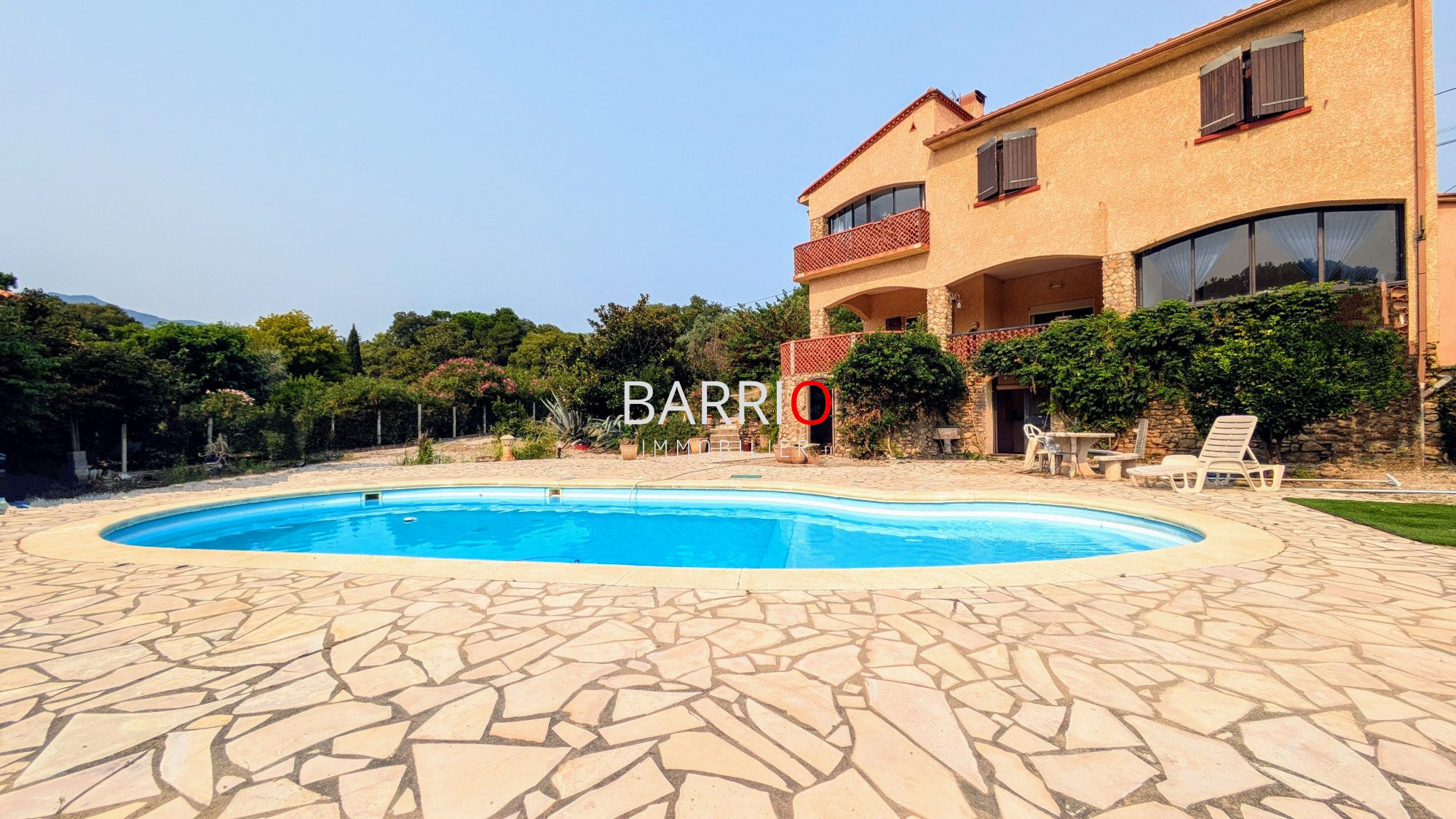 Villa / Maison  T7 à vendre Sorède 66690