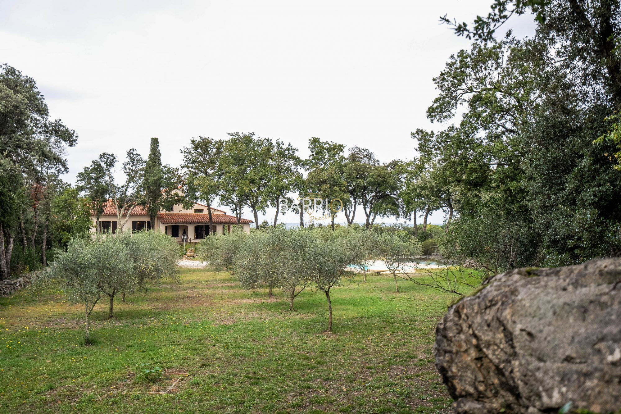 Villa / Maison  T9 à vendre Laroque-des-Albères 66740