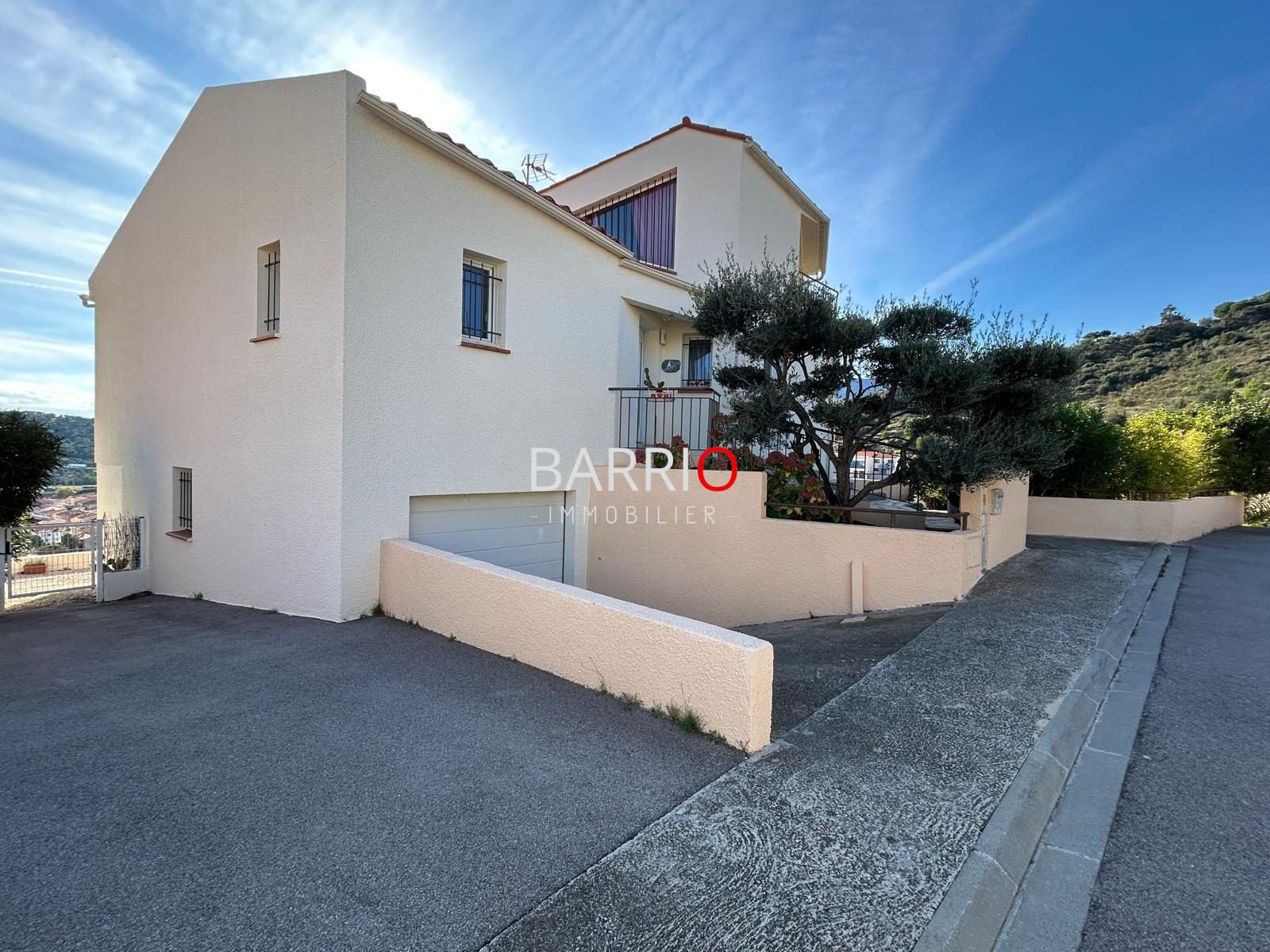 Villa / Maison  T7 à vendre Port-Vendres 66660