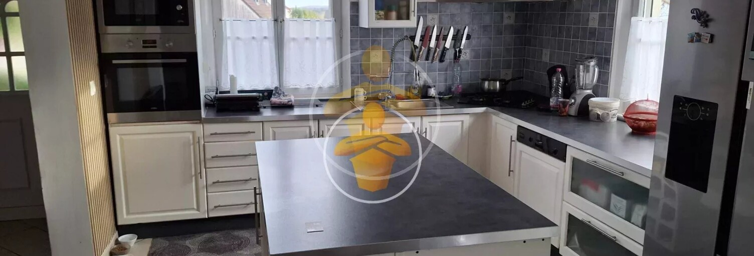 Maison 7 Pièces 110 m² à vendre à Travecy (02800)