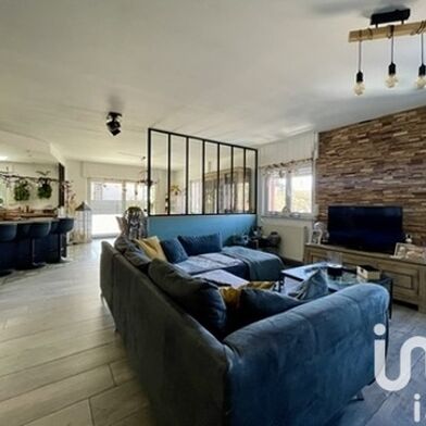 Immeuble  320000 €