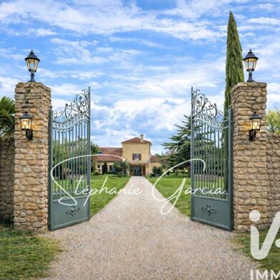 Maison 10 pièces 699000 €