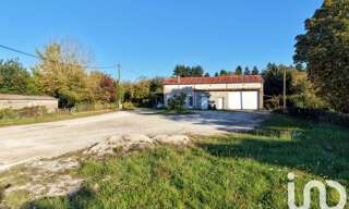 Immeuble  760 m² à vendre à Chasseneuil-sur-Bonnieure (16260)