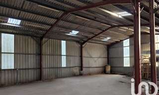 Immeuble  760 m² à vendre à Chasseneuil-sur-Bonnieure (16260)