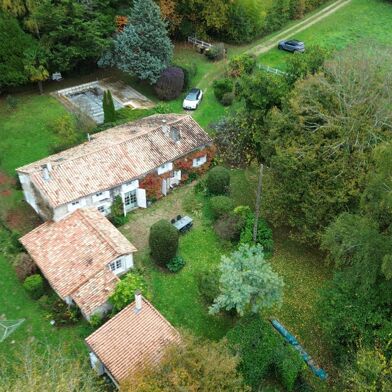 Maison 5 pièces 220000 €