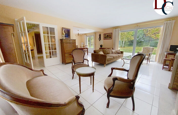 Belle maison aux volumes généreux avec superbe jardin - Meub — photo 3