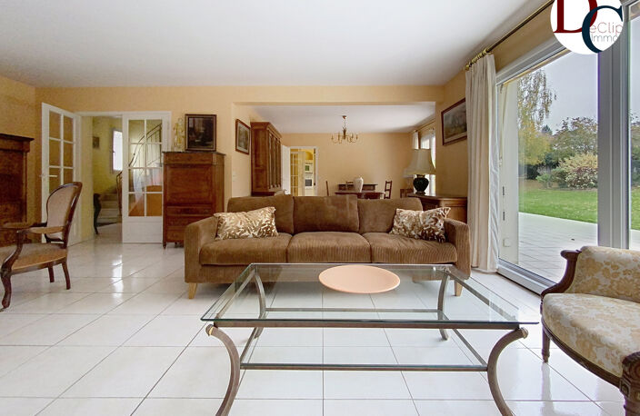 Belle maison aux volumes généreux avec superbe jardin - Meub — photo 4