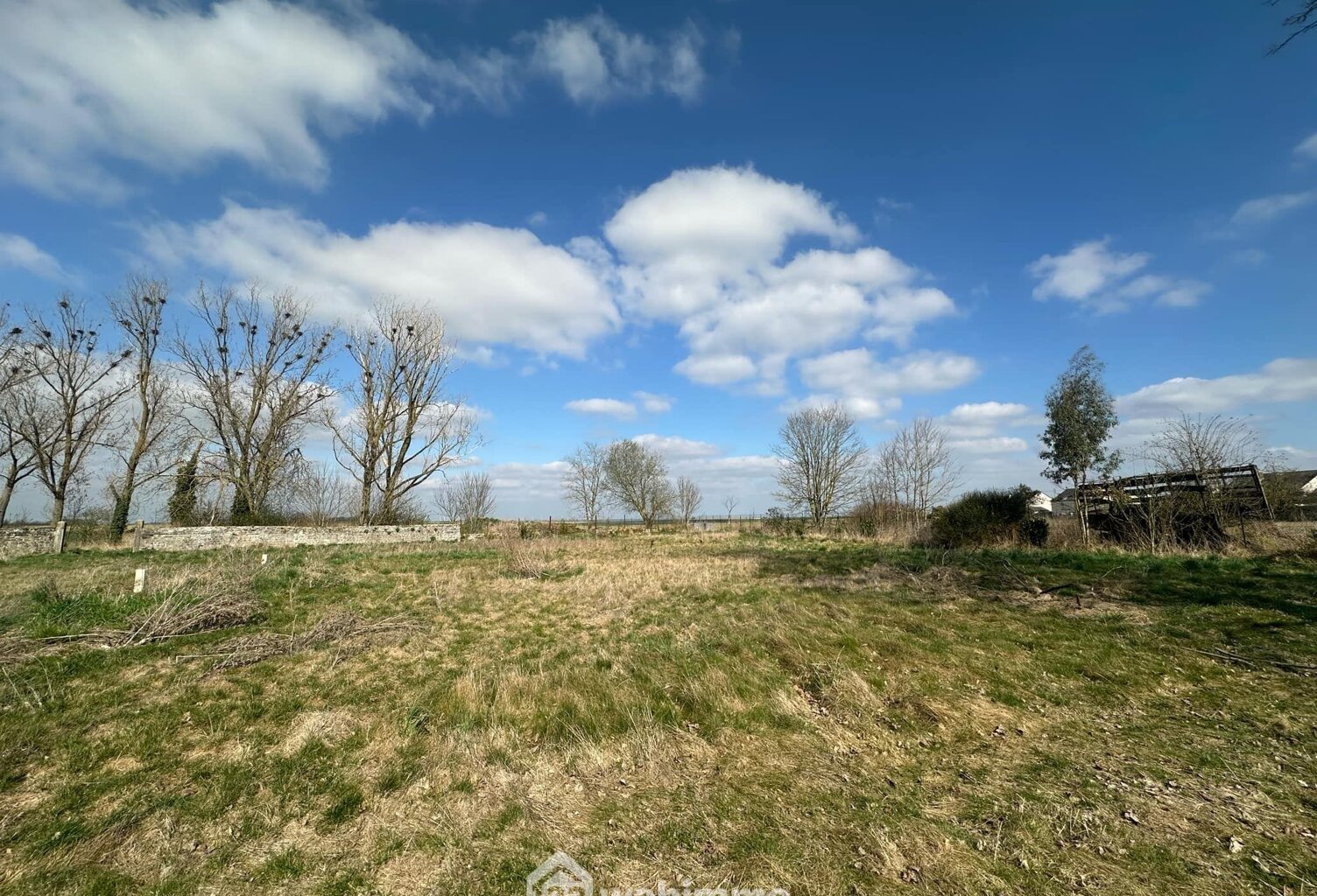 Terrain constructible - 713m² - Monceau-le-Waast — photo 1