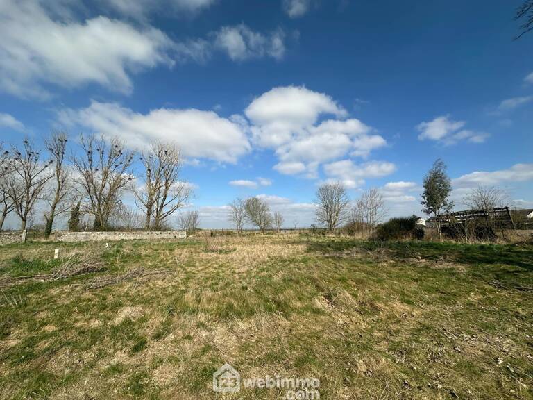 Terrain constructible - 713m² - Monceau-le-Waast — photo 1