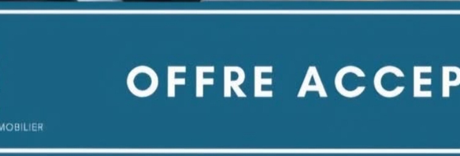 Immeuble  201 m² à vendre à Périgny (94520)