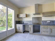 MAISON SUR SOUS SOL 185 M2 HAB — photo 4