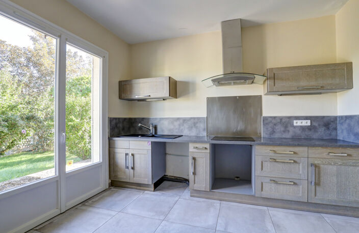 MAISON SUR SOUS SOL 185 M2 HAB — photo 4